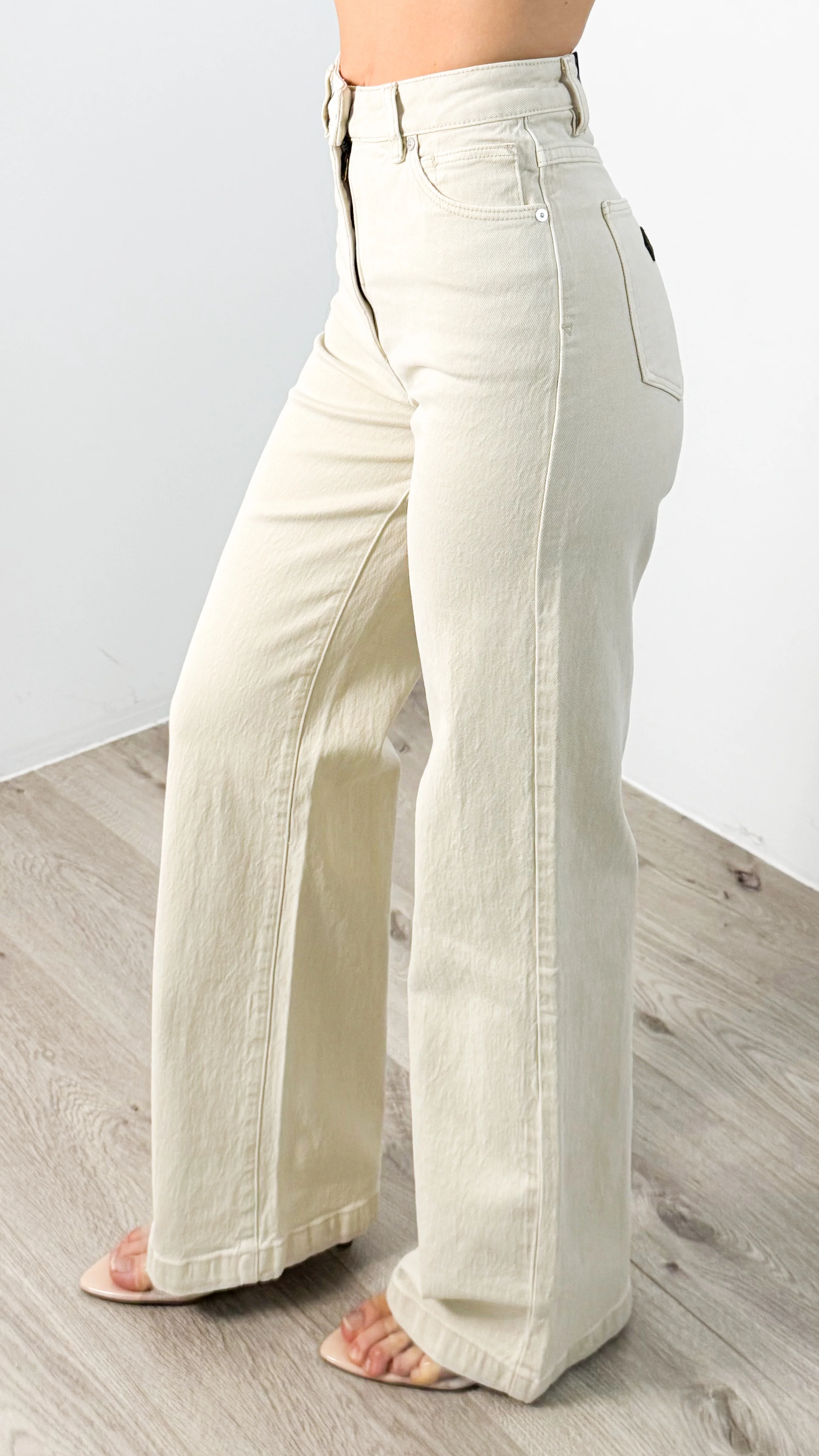 ‘ABRAND’ 94 HIGH WIDE JEANS - BONE - Image 4