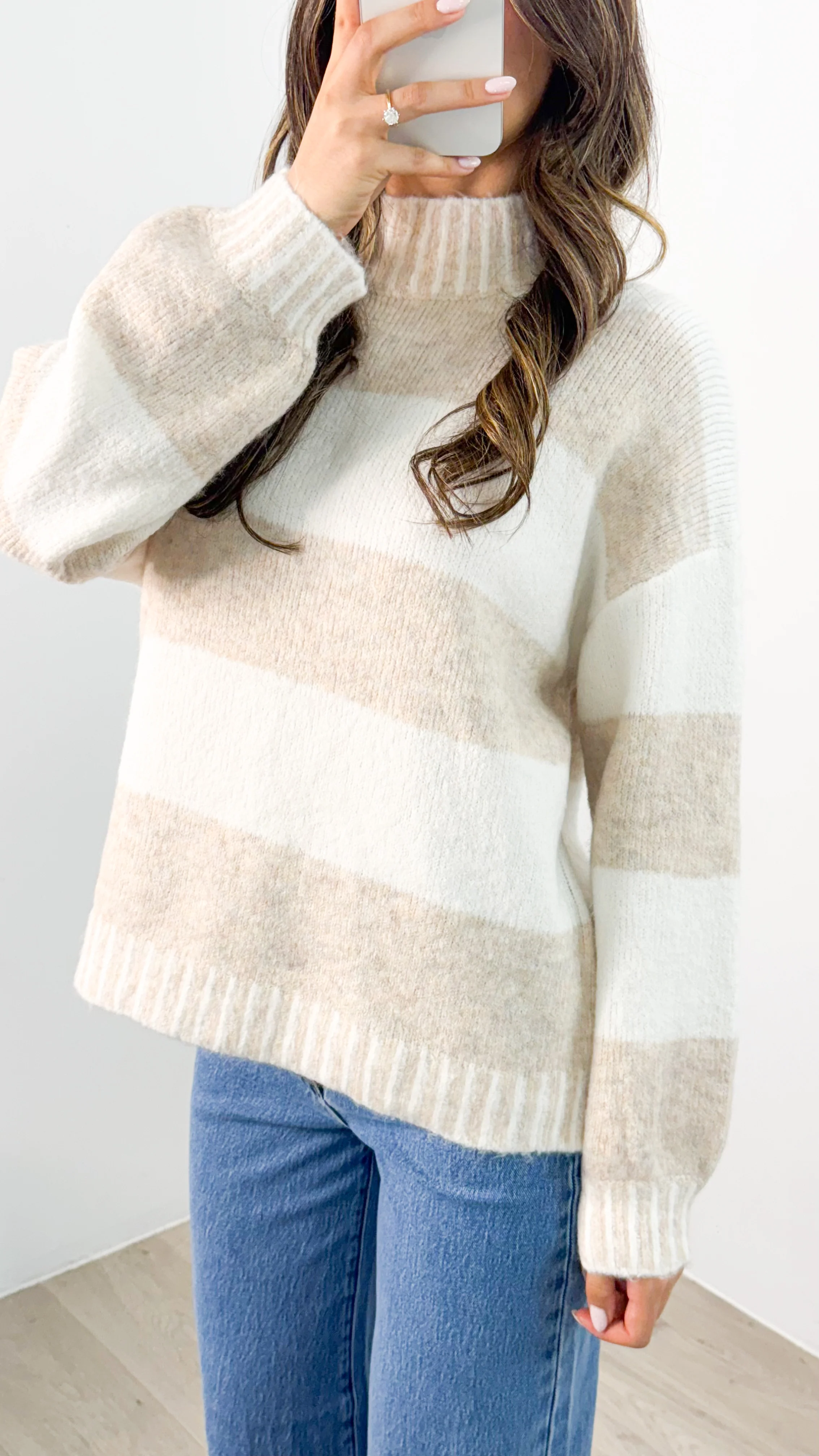 BESSIE BLOCK STRIPE KNIT - LATTE/WHITE - Image 9
