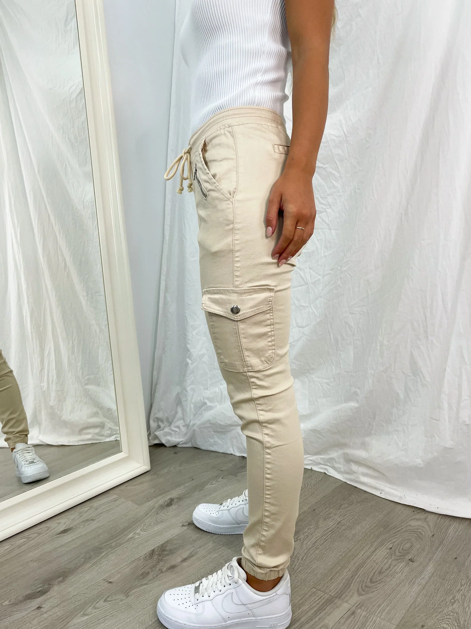 BILLY JOGGER - BEIGE - Image 16