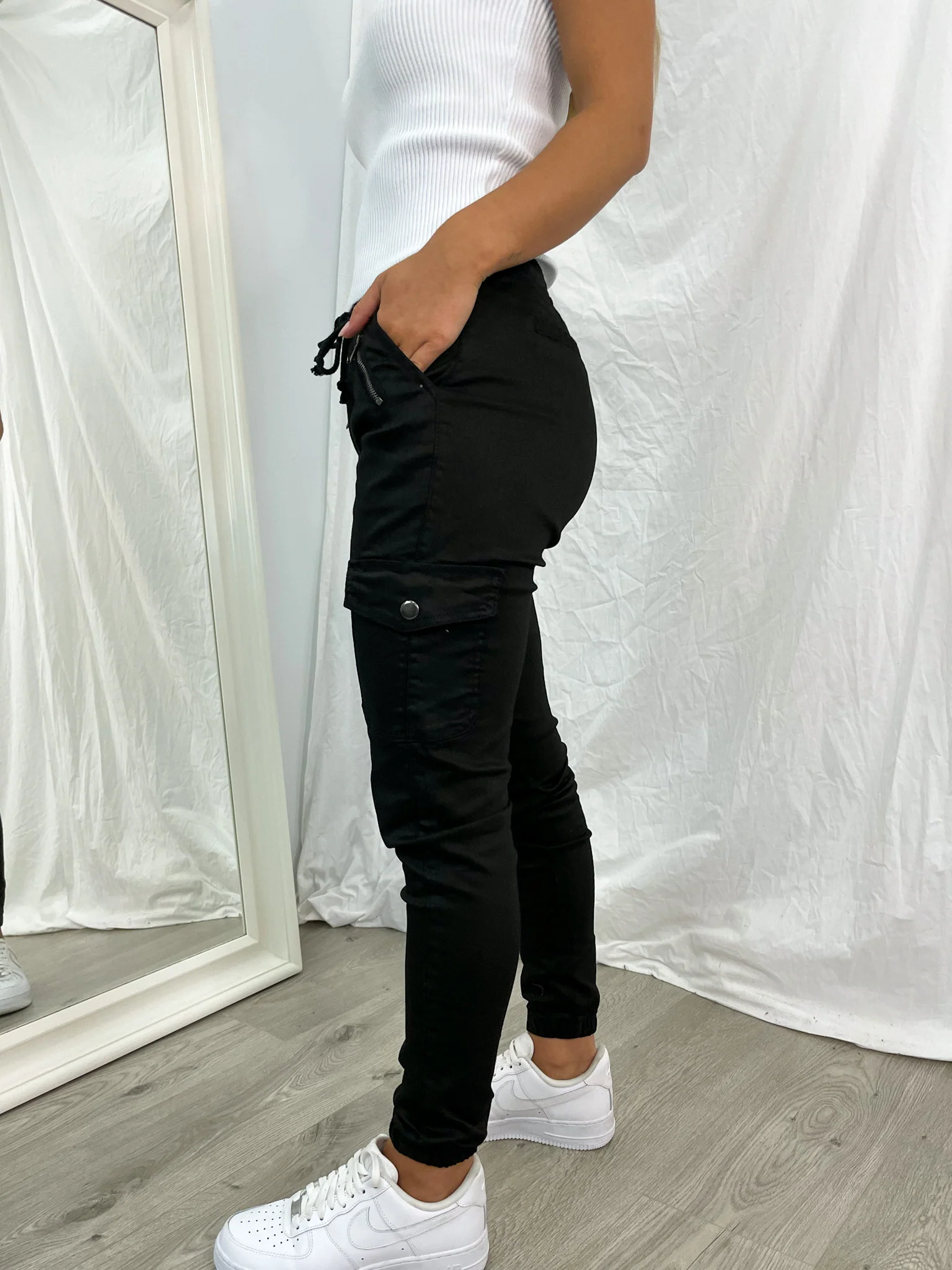 BILLY JOGGER - BLACK - Image 15