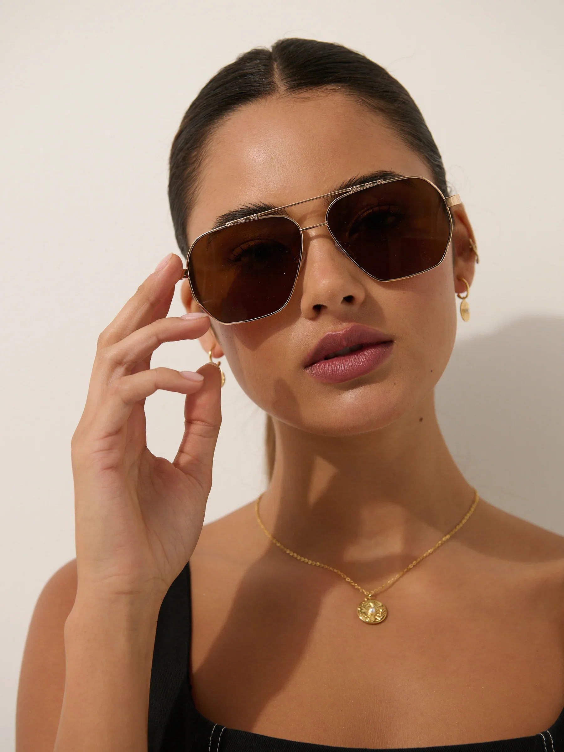 BRIE PEARL 18K GOLD NECKLACE - GOLD - Image 3