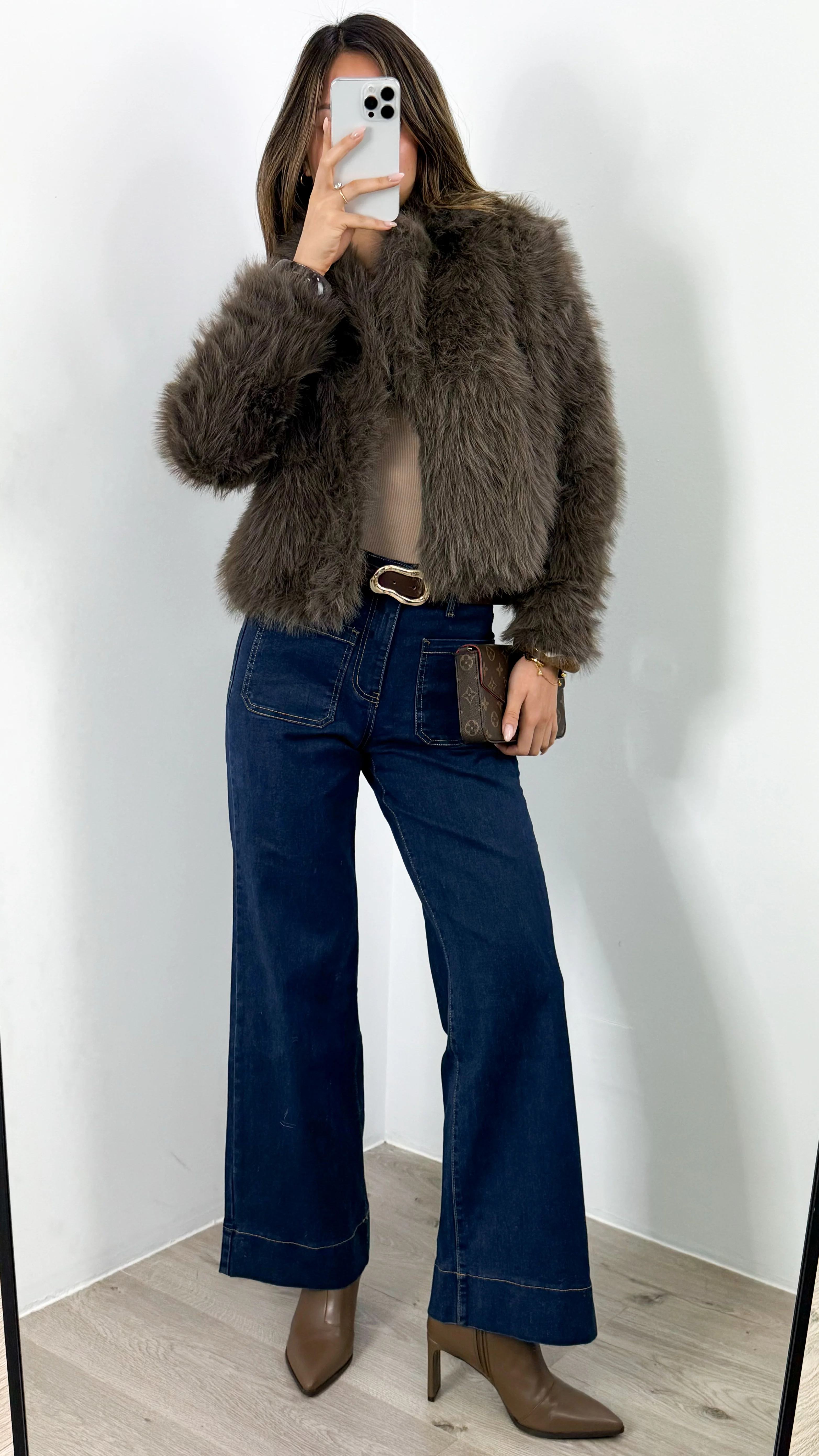 CHICAGO FAUX FUR JACKET - MOCHA - Image 10