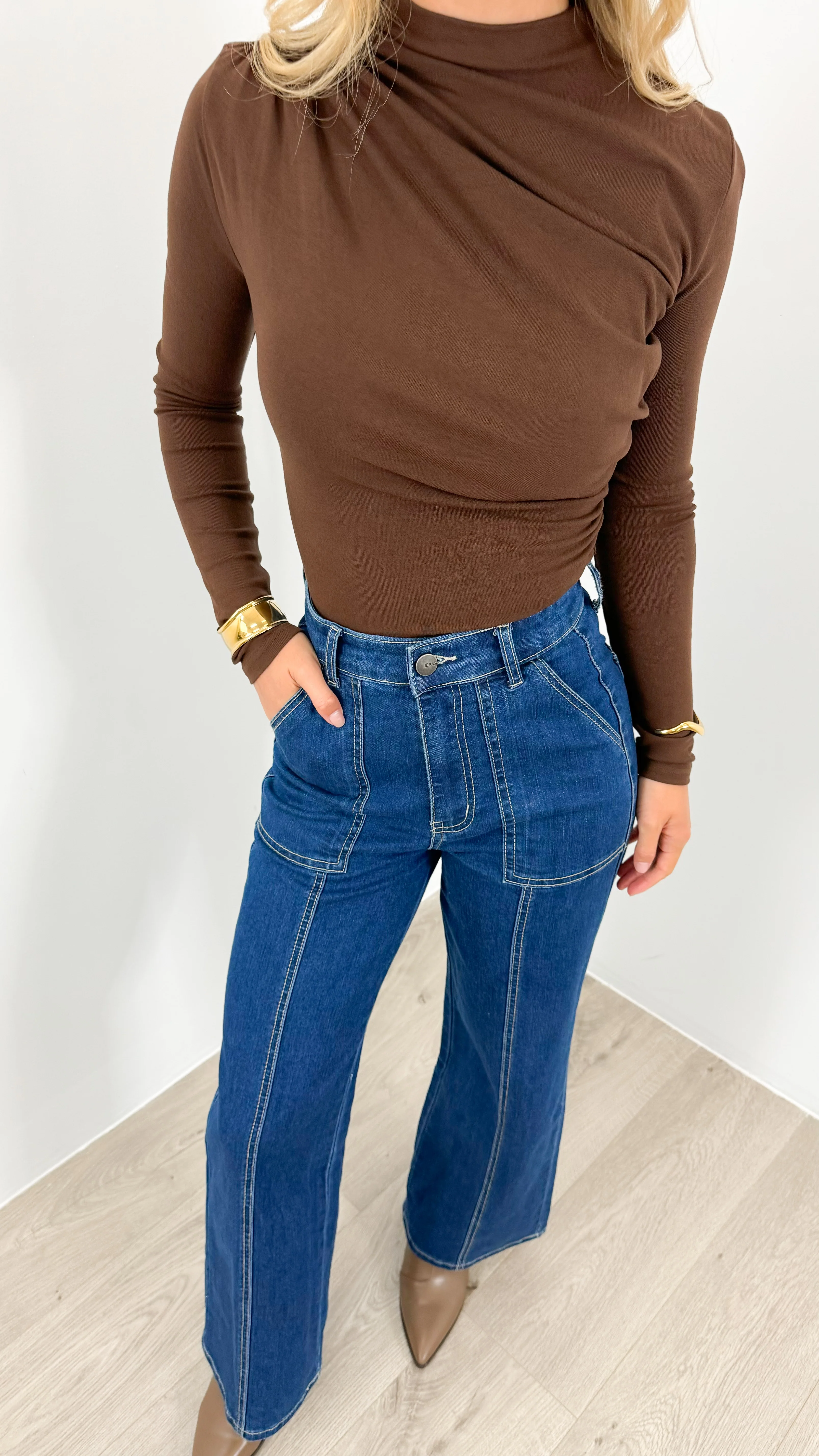 COLEMAN TOP - CHOCOLATE - Image 5