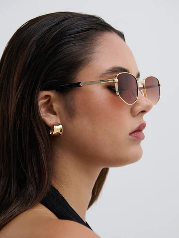 EDDY 18K GOLD PLATED FLAT HOOPS - GOLD - Image 3