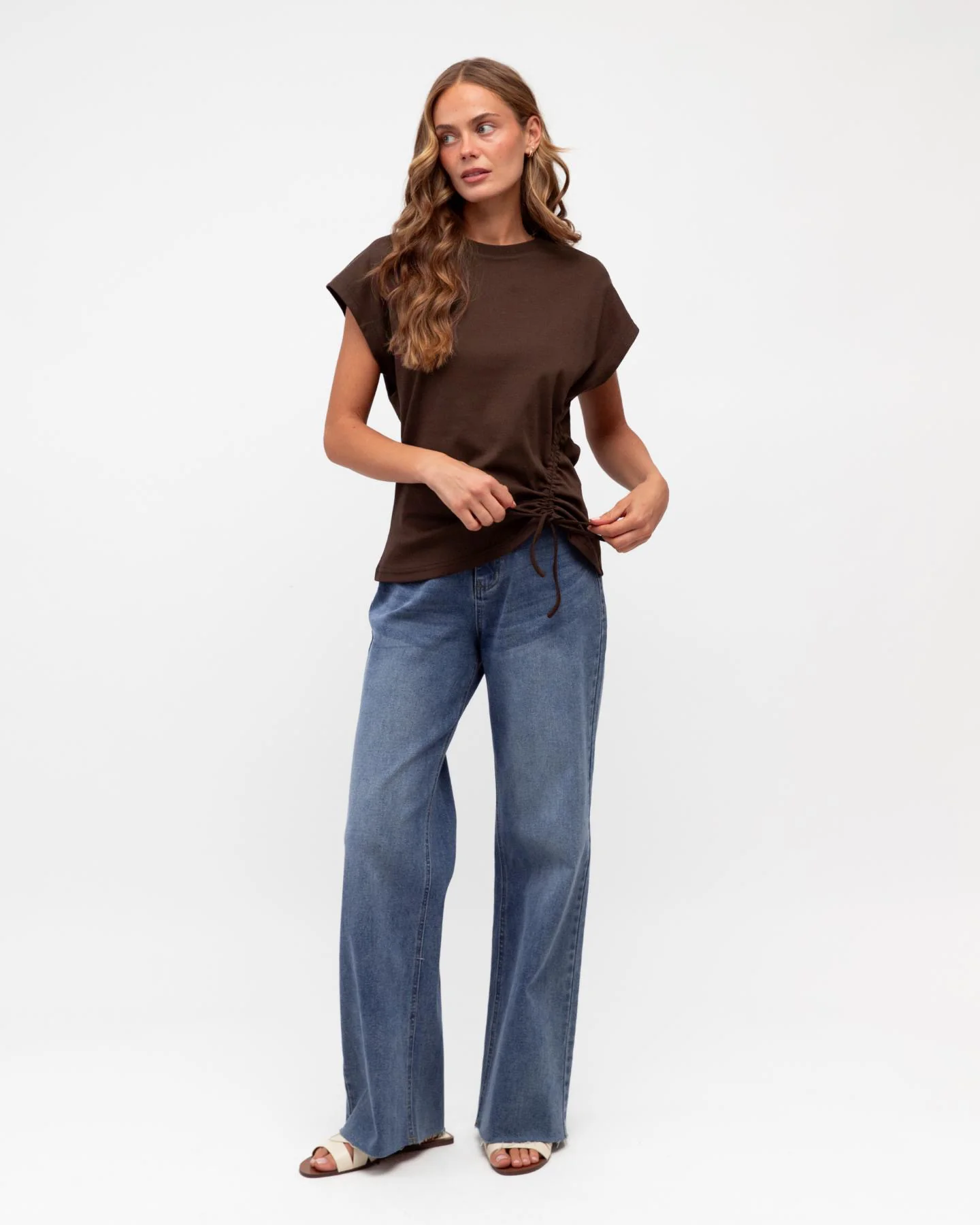 ELISHA TEE - DARK CHOCOLATE - Image 4