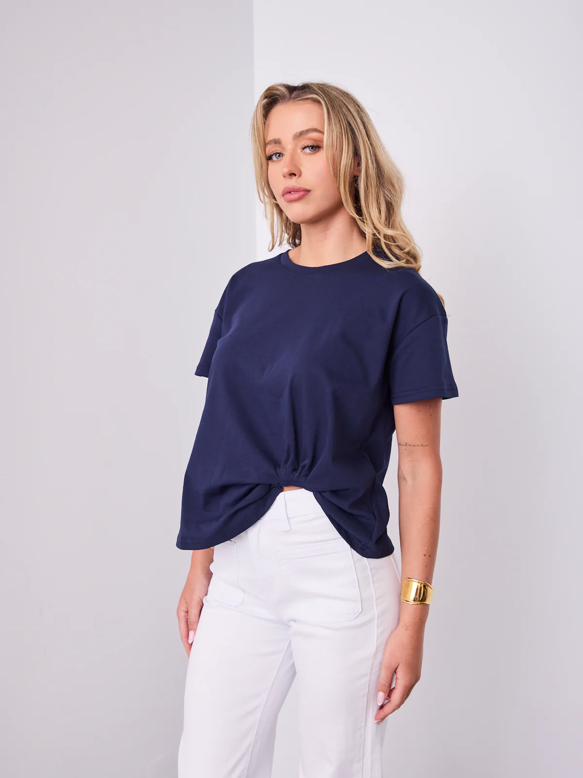 ESTHER EASY TUCK TEE - NAVY - Image 3