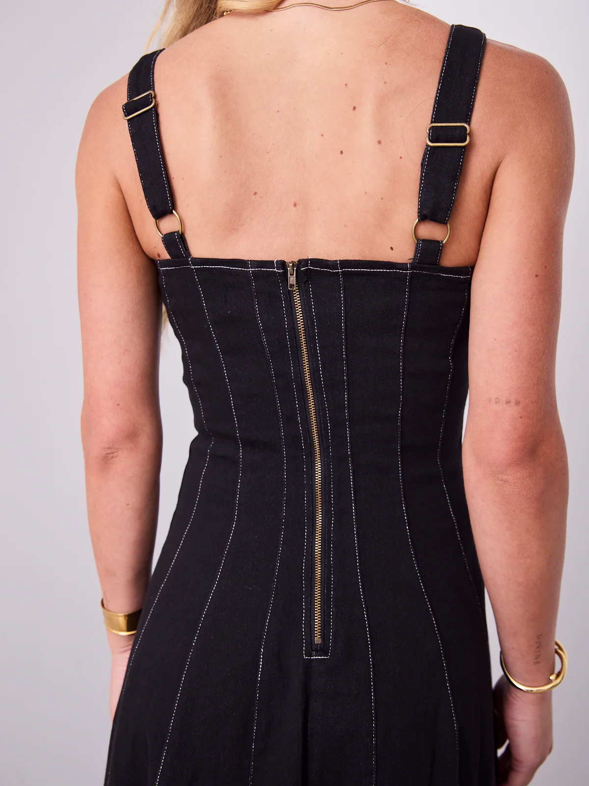 EVE DENIM DRESS - BLACK - Image 10