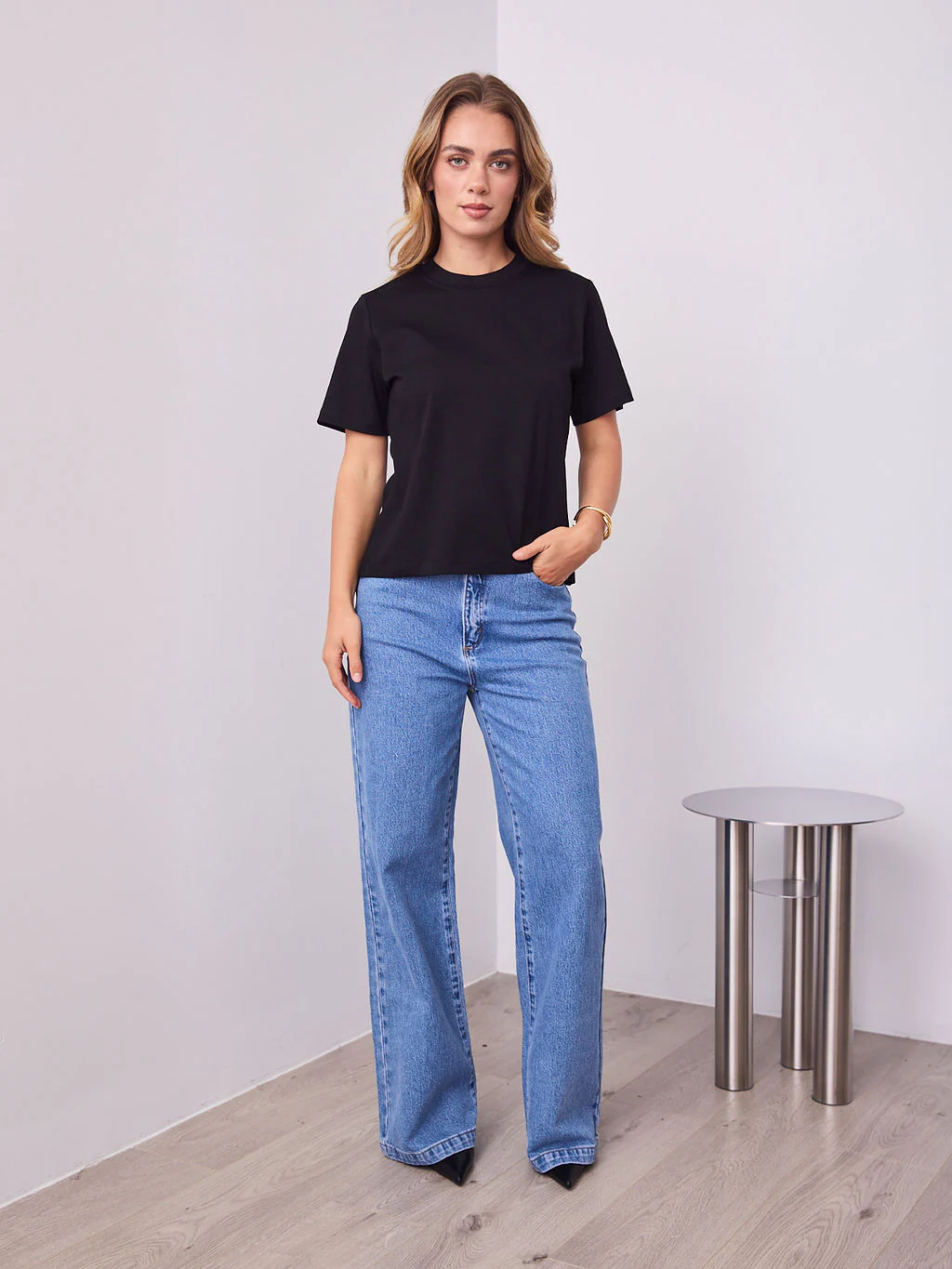LENNON TEE - BLACK - Image 5