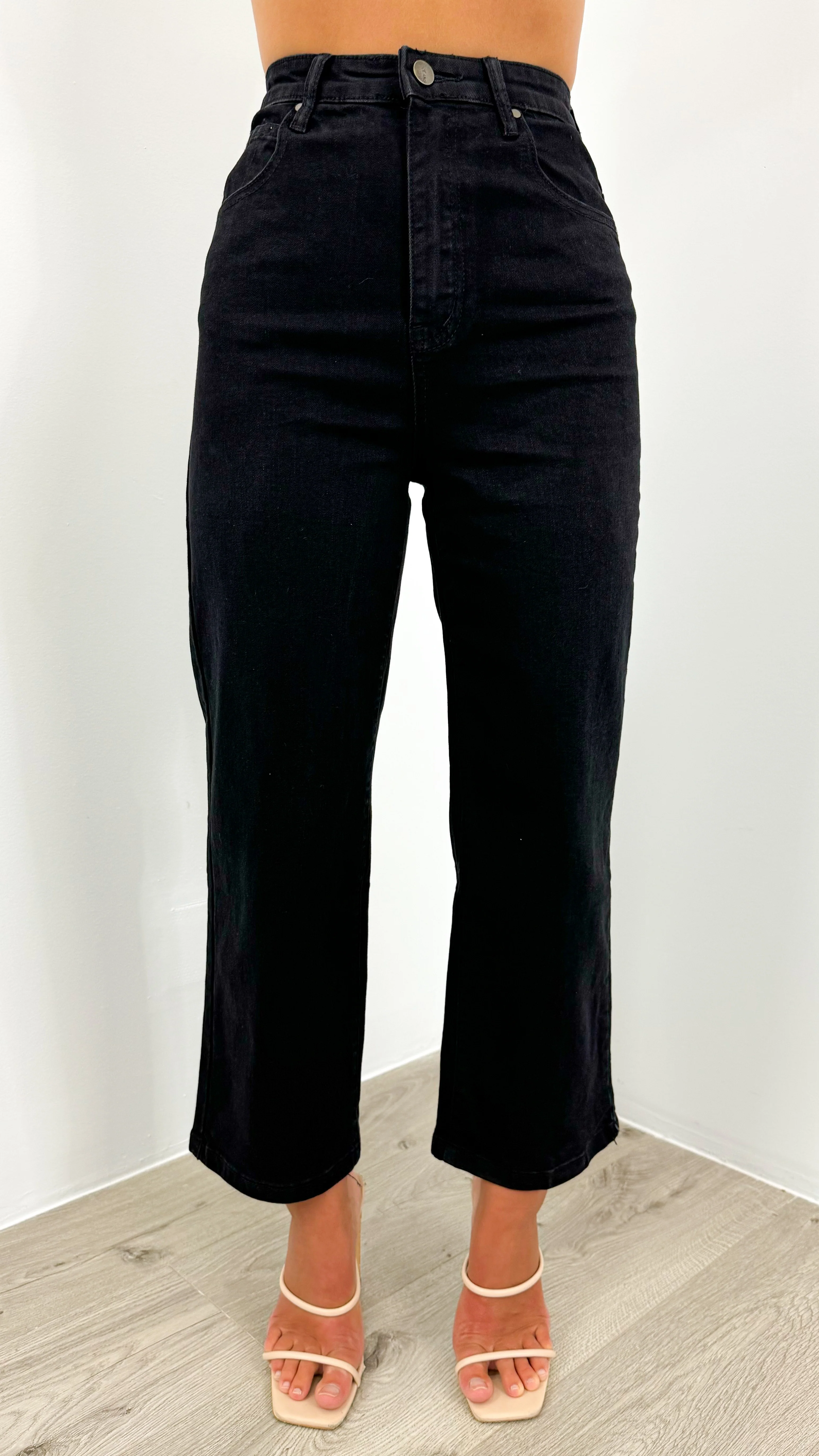 LUCA JEAN 7/8 LENGTH - BLACK - Image 11