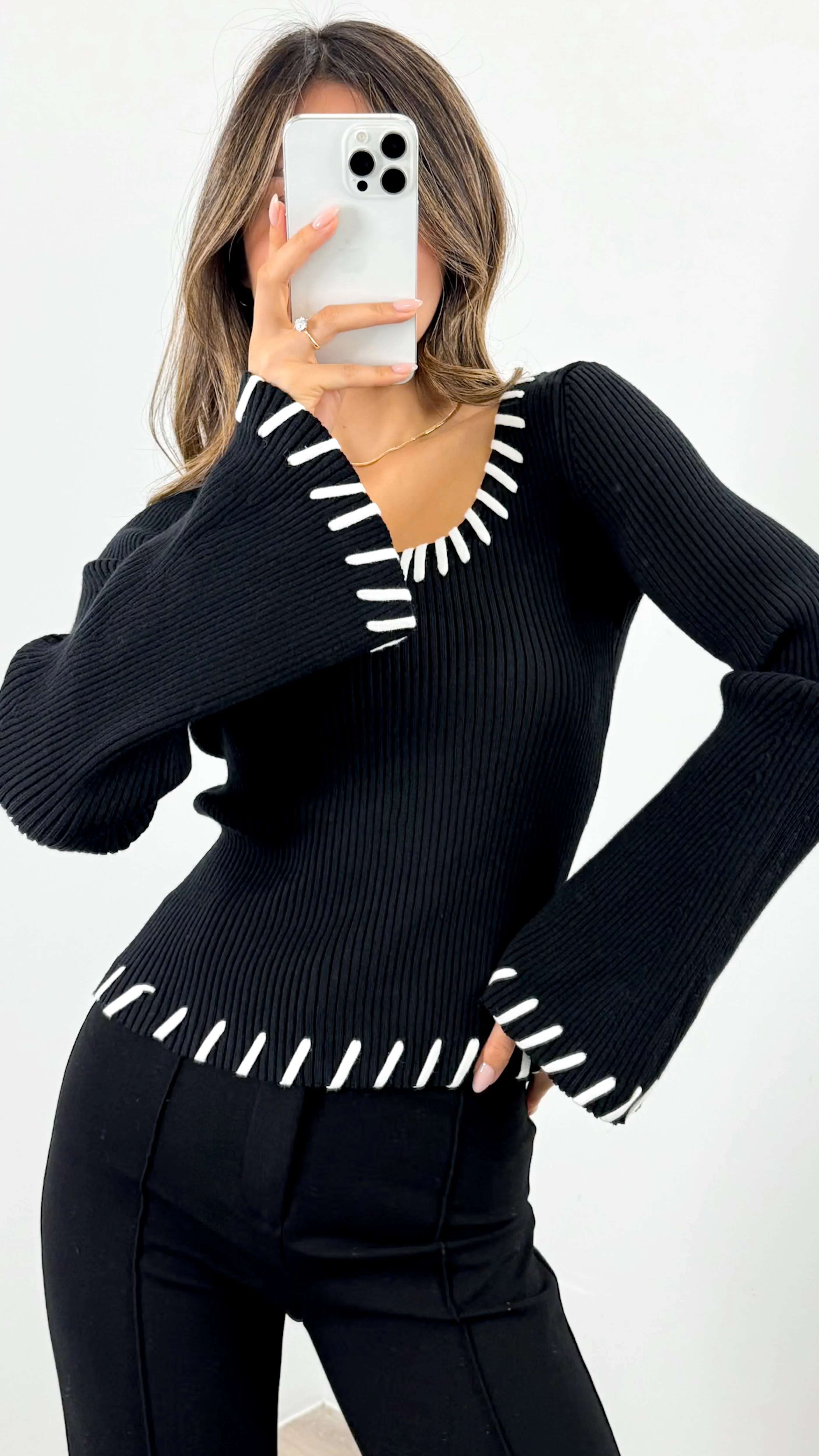 REID KNIT FITTED TOP - BLACK - Image 3