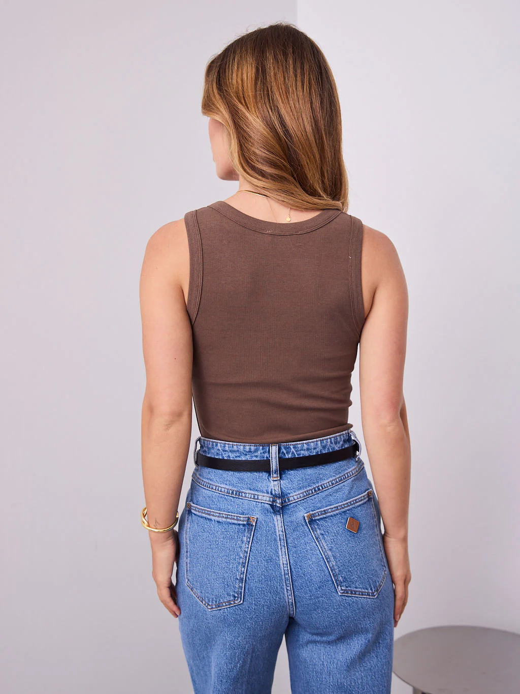 VUE TANK TOP - CHOCOLATE - Image 5