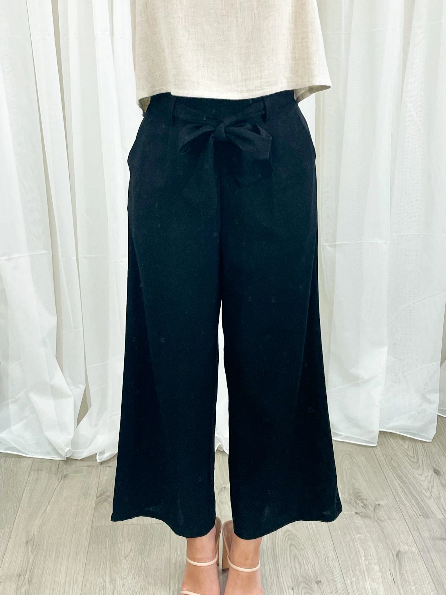 YELENA LINEN PANT - BLACK - Image 4